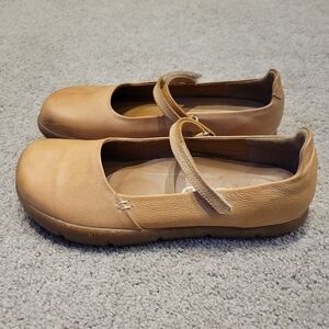 Kalso Earth Shoes DASH Mary Janes Leather Cognac Wide Width